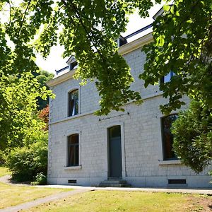 Holiday Six-Bedroom Home